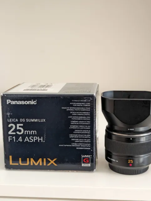 Panasonic Leica DG Summilux 25mm F 1.4 ASPH Lumix M.4/3 - Come NUOVO