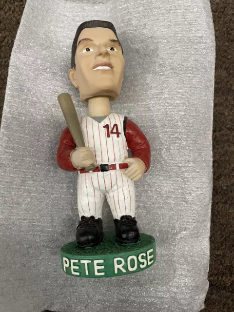 Reds PETE ROSE RARE Commemorative Macon Peaches Bobblehead Reds PETE ROSE RARE Commemorative Macon Peaches Bobblehead