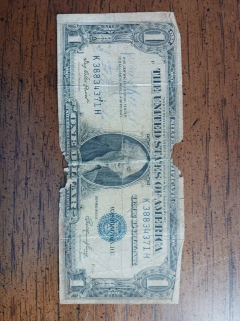 Series 1935 E Blue Seal. One Dollar Silver Certificate Note. Rare
