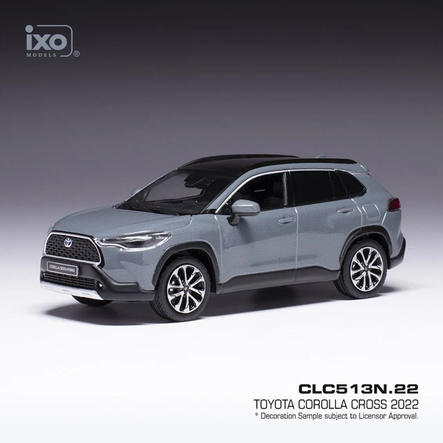 Toyota Corolla Cross IXO modell autó 1:43 méretarányos kivitelben