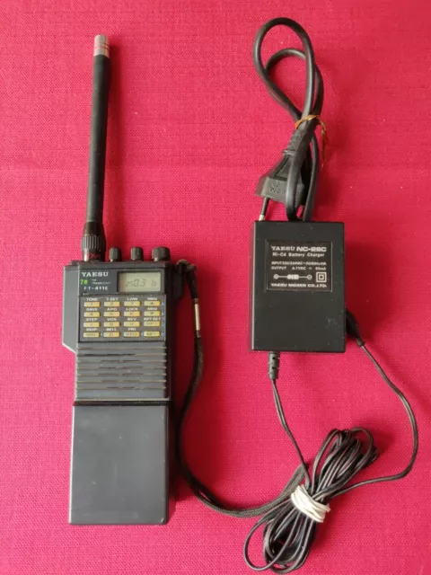 Ricetrasmettitore VHF YAESU FT 411E con Scheda Toni Ctcss FTS 17a Funzionante