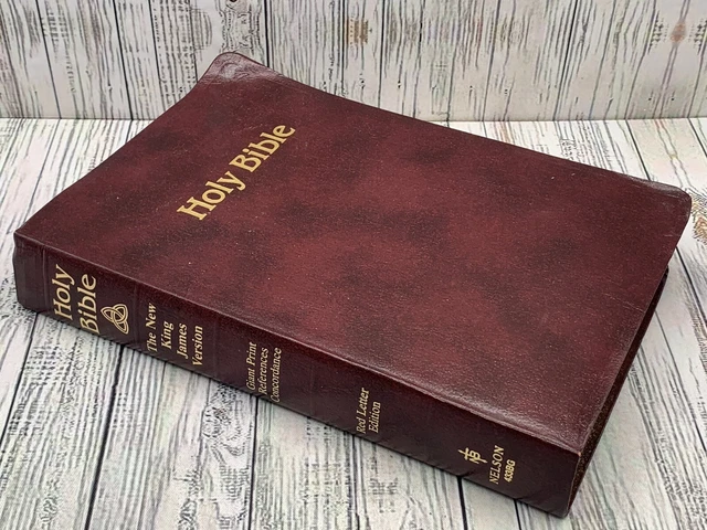HOLY BIBLE NEW King James Version NKJV Giant Print Red Letter 1992 ...