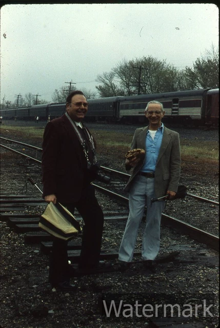 1983 35mm photo slide  Norfolk Southern Railroad train #18  man with camera