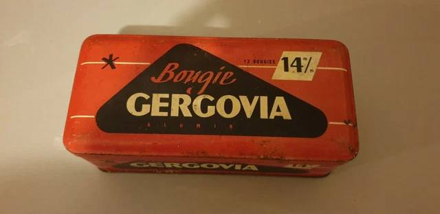 COLLECTION BOITES ANCIENNES A BOUGIES DE VEHICULES