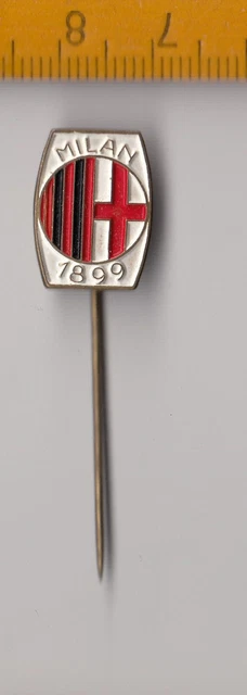 Pin's émaillé Royal Olympic Club De Charleroi - Badge Football Belgique