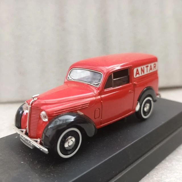 SOLIDO ANCIEN #203 RENAULT 4X4 TOUT TERRAINS BON ETAT EN BOITE VINTAGE