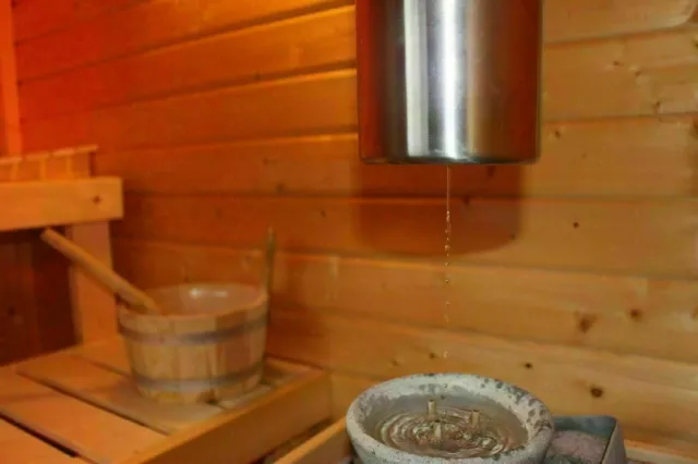 Der TUBE DROPPER - Automatischer Aufguss für Ihre Sauna inkl. Zubehör Edelstahl