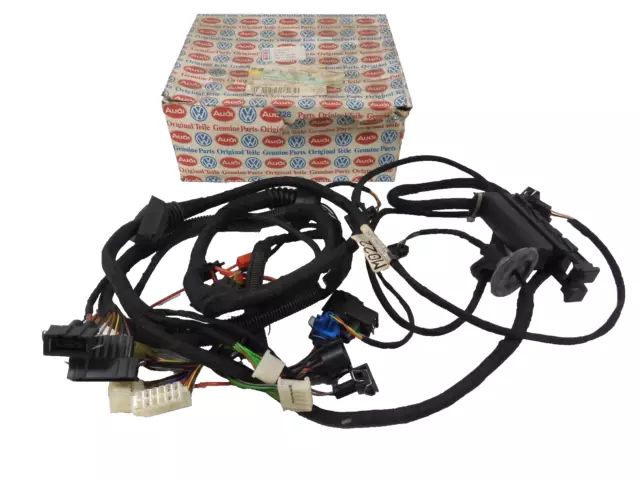 (1086) Original. VW GOLF III VENTO juego de cables para compartimento motor...