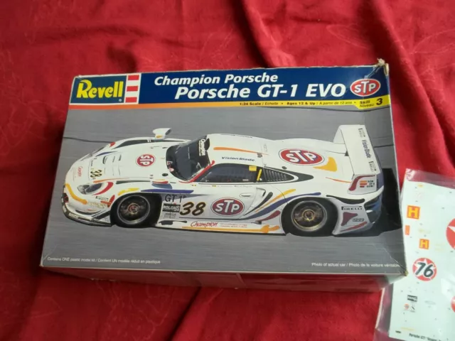 Revell Porsche GT 1 EVO Daytona 24h 1:24