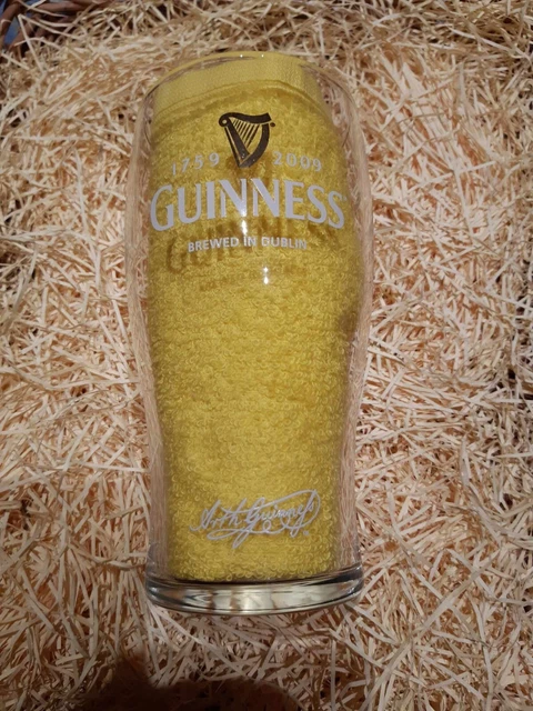 Vintage Guinness special Pint Glass signed Arth Guinness " 1759/ 2009. 250 years