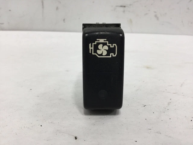 Kenworth T800 FAN OVERRIDE Dash/Console Switch - Used | P/N P27104013