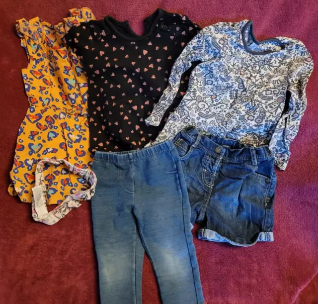 Pacchetto abbigliamento ragazze 6 articoli età 12-18 mesi/1-1,5 anni - abito - pantaloncini