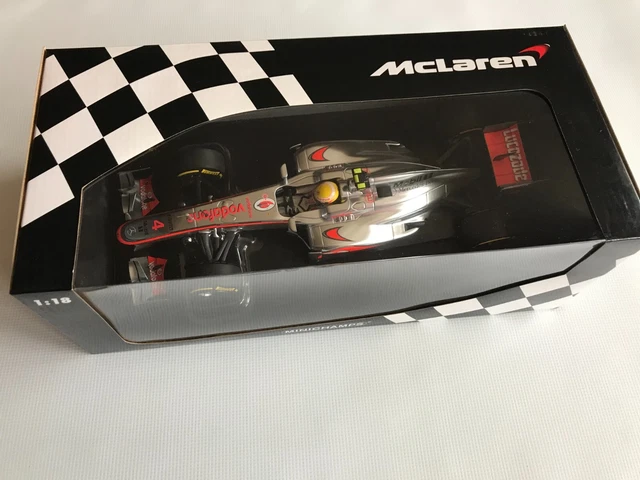 F1 McLaren Mercedes MP4/27 Lewis Hamilton 2012 Minichamps 1/18