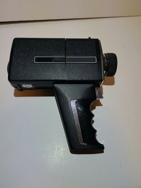 BELL & HOWELL XL 8mm CAMERA Untested PLEASE READ