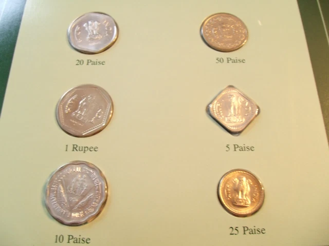 Coin Sets of All Nations India Green w/card 1974 - 1986 UNC 1 Rupee 1985 2