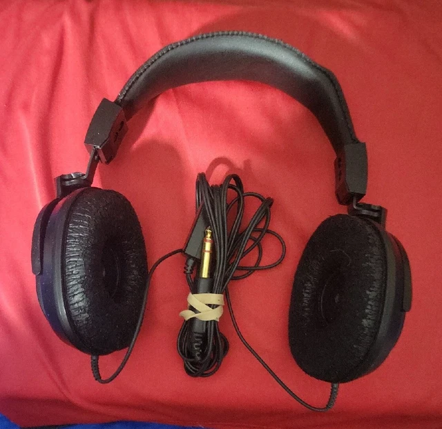Vtg Realistic LV-20 Over Ears In-Line Volume Headphones Radio Shack MADE BY KOSS
