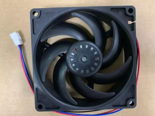 SERVO GentleTyphoon D0925F14BXCZ-49 9CM 14V 0.17A Scythe fan 2