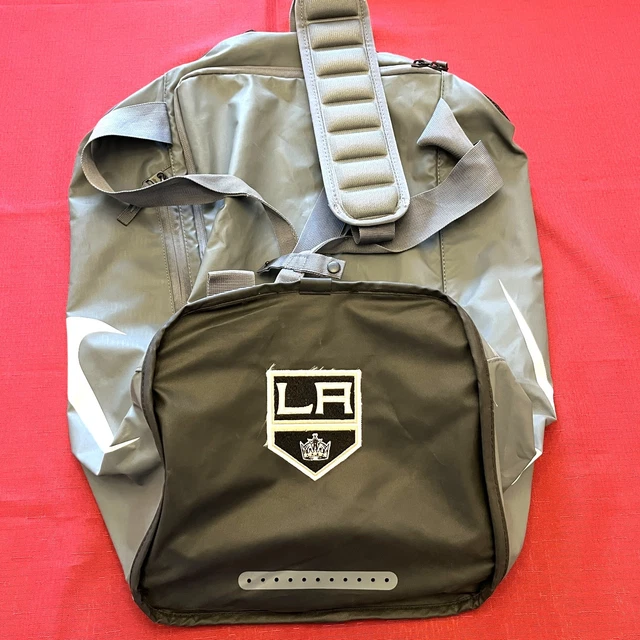 nike alpha adapt crossbody unisex fitness workout backpack this backpack is the perfect choice to help you get from place to place NIKE ALPHA ADAPT Crossbody Duffel