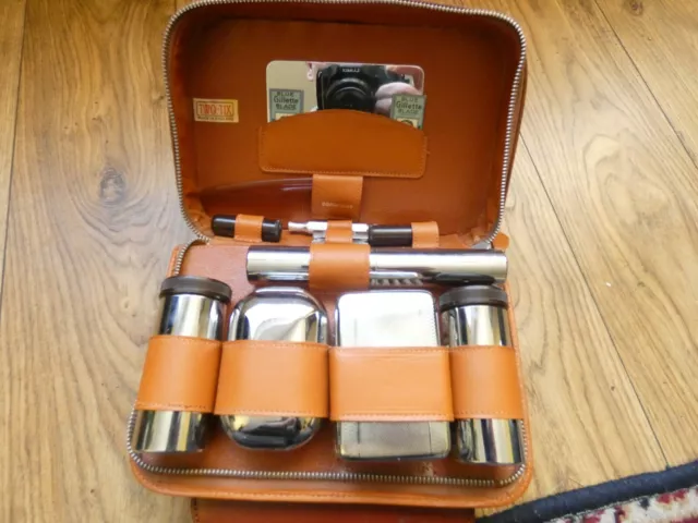 Vintage mens grooming set