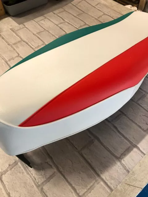 Vespa PX PE LML 2T T5 Classic GS Style Seat Italian Flag Design 003127