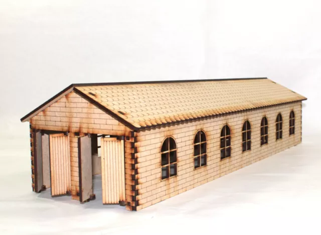 OO Gauge Model Railway MDF Twin Track Engine shed 00 1:76 long (480mm)