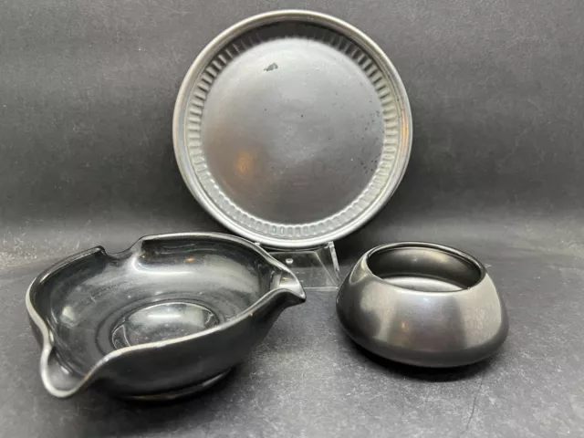 Prinknash Pottery, black lustre, 3 small items Plate Ashtray Bowl (Y2 537) (As