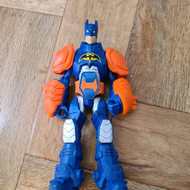 Batman Power Attack Figure Da Collezione 15 Cm - Thermo Armor Con Armatura, Action Figure Con Accessori, Giocattolo Per Bambini, Supereroe DC