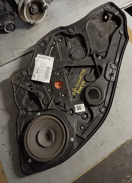 Lève-Vitre Électrique Arrière Pour Alfa Romeo Giulietta – Pièce Générique (OE 116575503025)