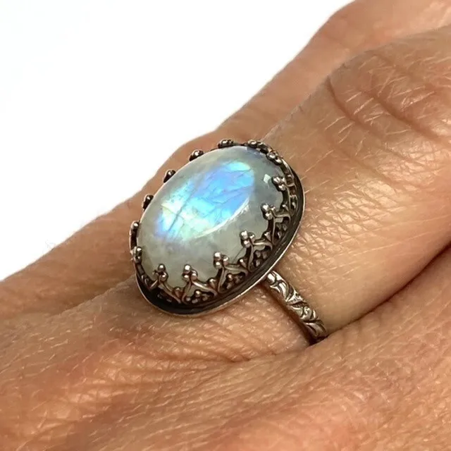 Sterling Silver 925 Gallery Bezel Set Oval Moonstone Etched Band Ring Sz 4.75