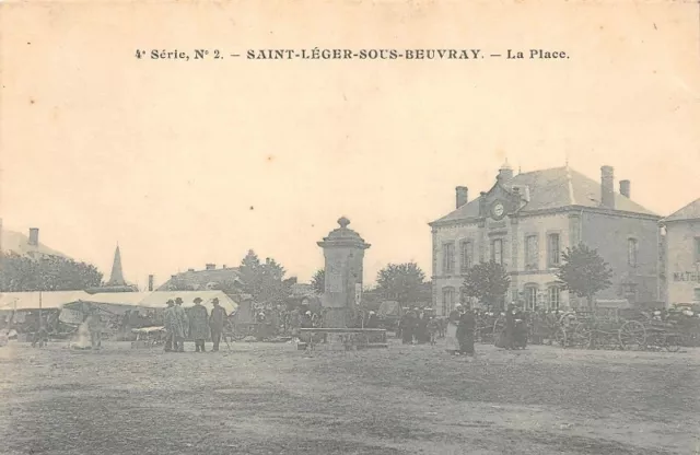 SAINT-LEGER-SOUS-BEUVRAY - La Place - Marché
