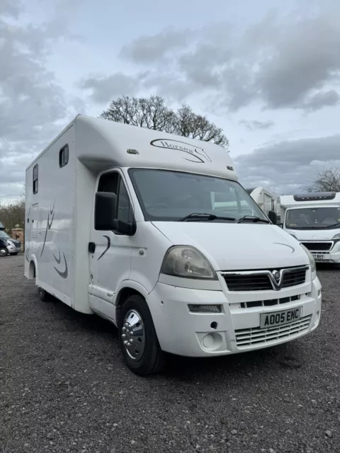 horsebox 3.5t