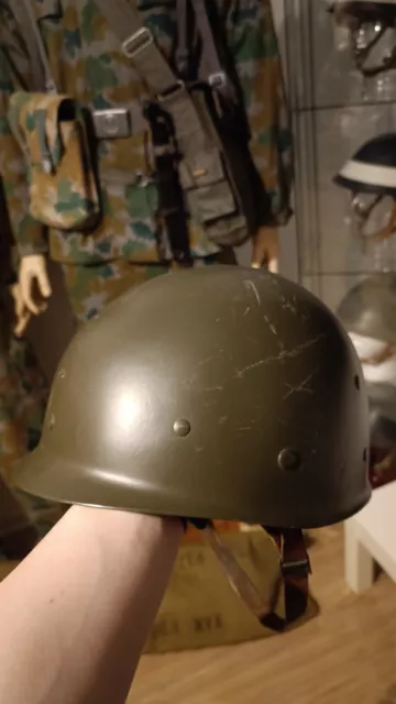 Stahlhelm Konvolut Bundeswehr England, WW2,NVA,DDR,Armee, Tarnuniform