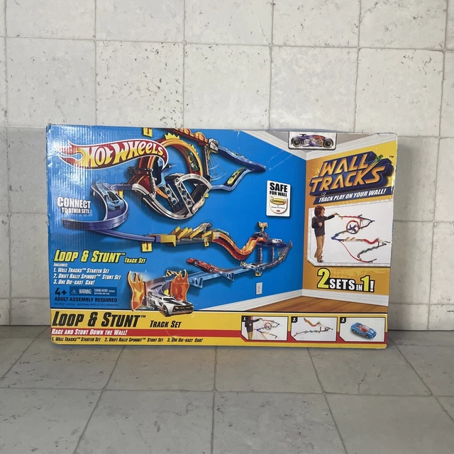 Hot wheels spinning cheap loop wall track