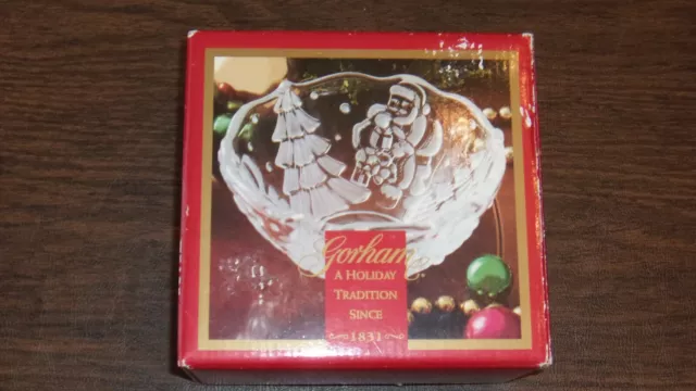 Gorham Holiday Tradition Since 1831 Crystal North Pole Express Santa Bowl Glass