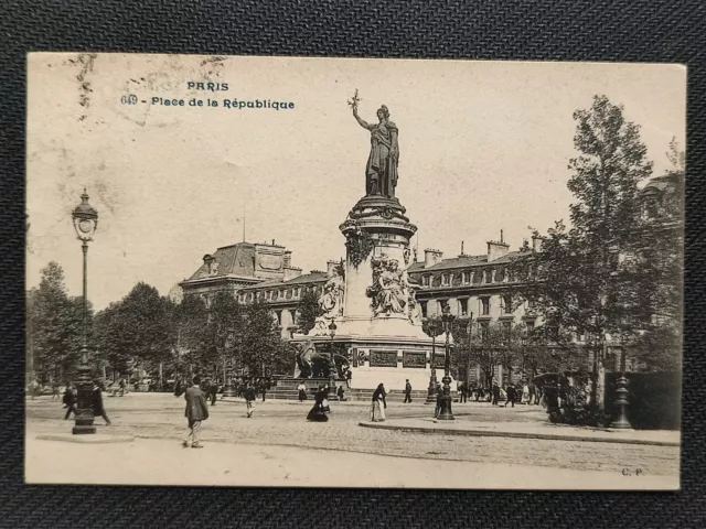 Cpa - Paris - Place De La République