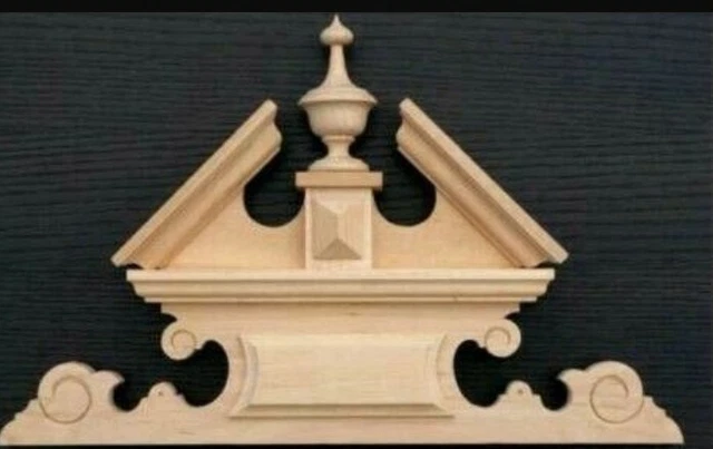 Holzkrone handgeschnitzt aus Erle 340 x 215 mm - 1 Stück Möbelholzverzierung