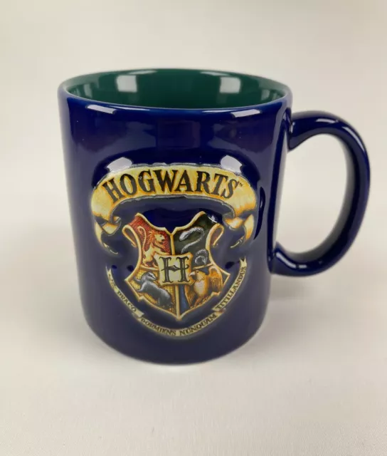 https://www.picclickimg.com/ZcAAAOSwCzJjfArn/Harry-Potter-Hogwarts-School-Crest-Mug-Cup-2000.webp