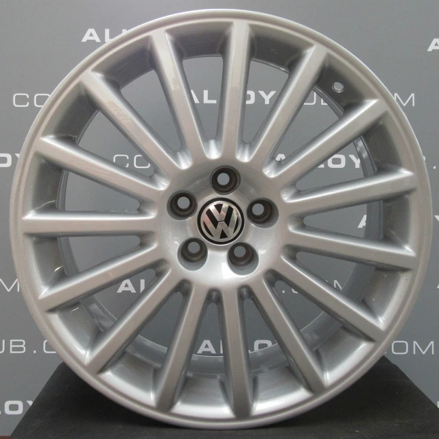 GENUINE ORIGINAL VOLKSWAGEN Golf Mk4 R32 18