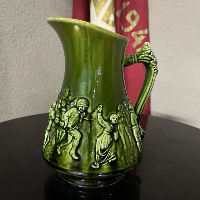 pichet barbotine sarreguemines MAJOLICA