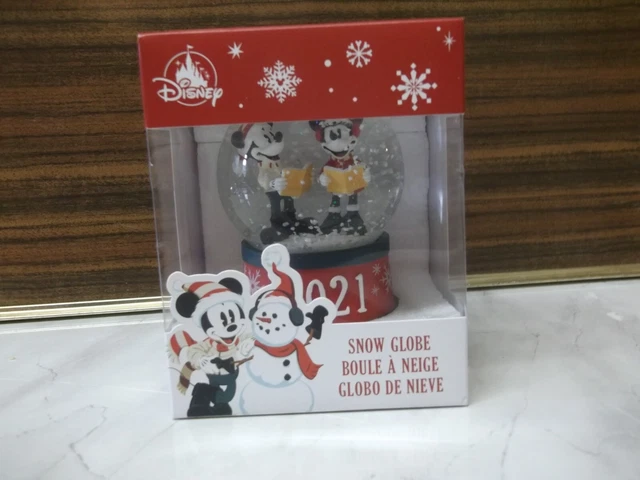 DISNEY STORE MICKEY and Minnie Mouse Snowglobe / Snow Globe 2021 Brand