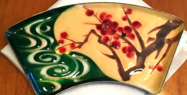 Japan ANDO cloisonne ware 1973 Fan & Plum shape Ornamental gold plate w10.6"