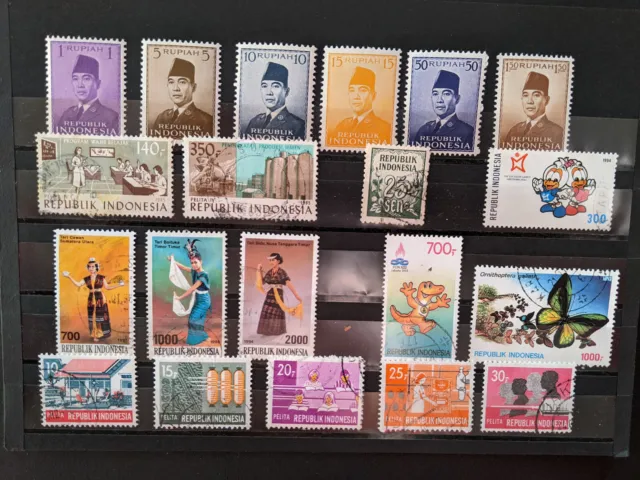briefmarken indonesien, meist gestempelt, Staatsoberhaupt, Tänzerinnen, u.a.