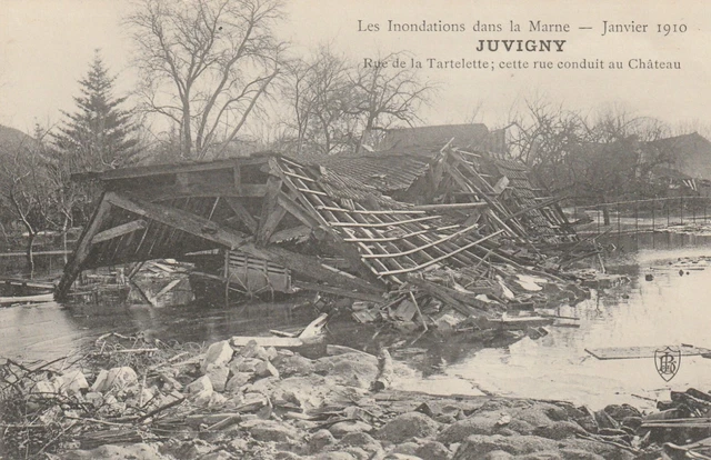 CPA 51 Les Flundations dans la Marne JUVIGNY Rue de la Tartelette this rue cond