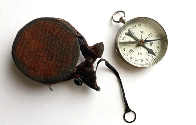 Ancienne Boussole Directionnelle De Géomètre / Ingénieur - Dorée - Vintage