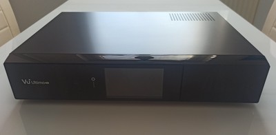 novaler 4k SE UHD/ WIFI/enigma2 linux/android 