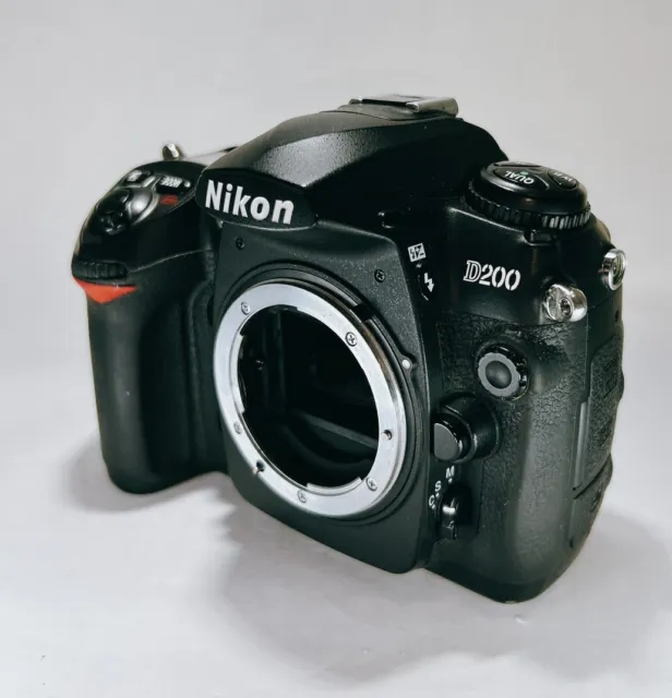 【Excellent+++】Nikon D200 10.2 MP Digital SLR Camera Black from Japan #53-2 2