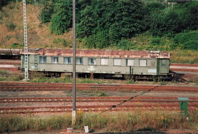 Foto abgestellter Schnellzugwagen BW Plauen ob. Bf 08/1995 10x15cm V3510j