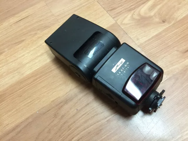 Metz Mecablitz Digital 44 AF 4 iN  Speedlight PRO Flash Flashgun For Nikon DSLRs