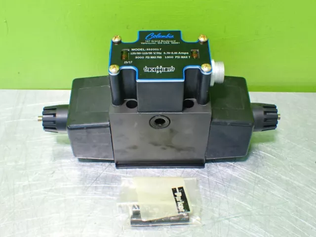 Euc-Columbia 3320017 Hydraulic Solenoid Valve. 1500Psi Max