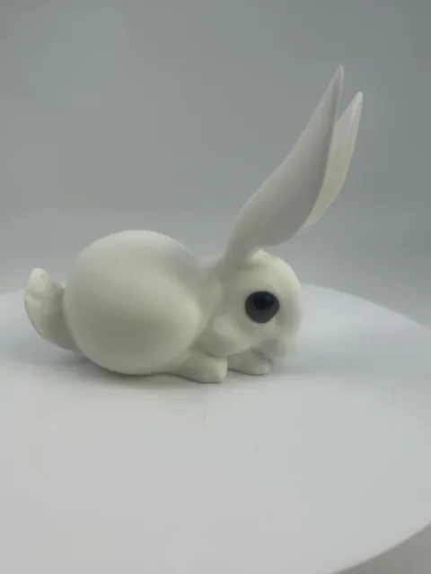 RARE Freeman McFarlin White Rabbit Figurine Fine Bone China Bunny George Good